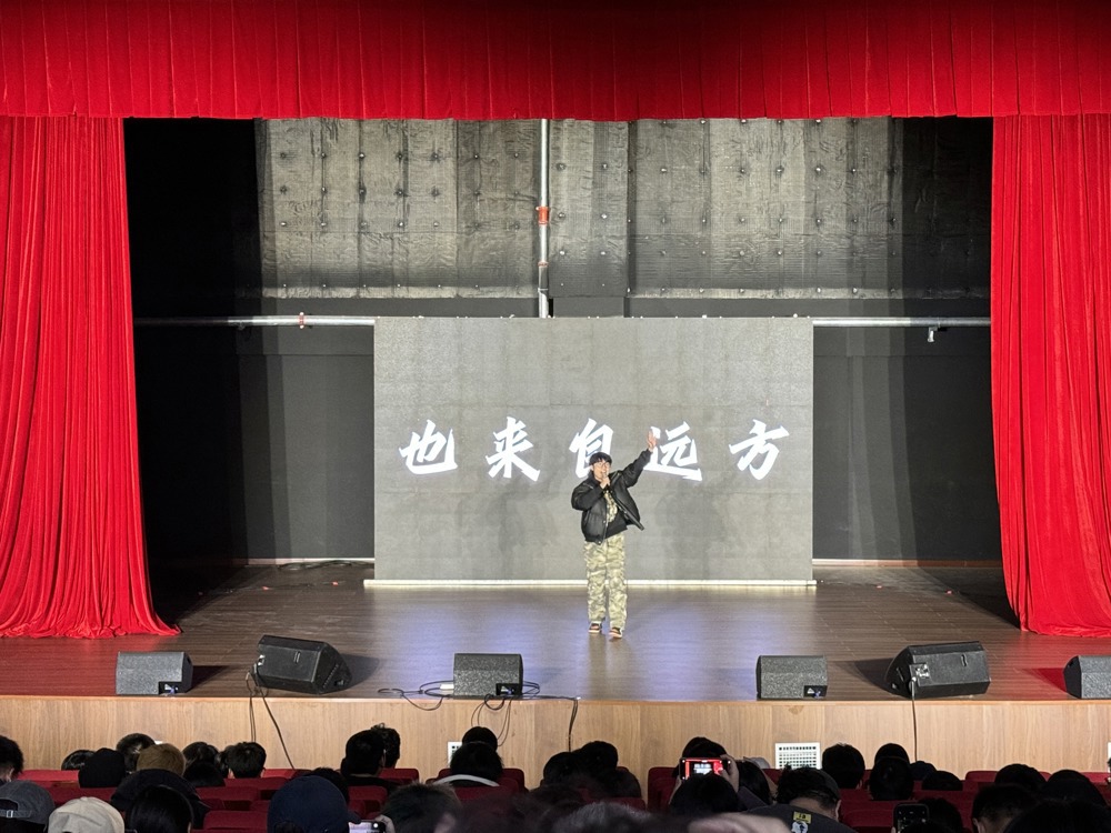 第一名夏朋飛飄向北方 (1)